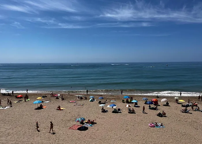 Acogedor Y Amplio Apartamento Familiar A Pie De Playa